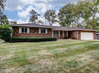 1549 S Grove Ave, Warsaw, IN 46580