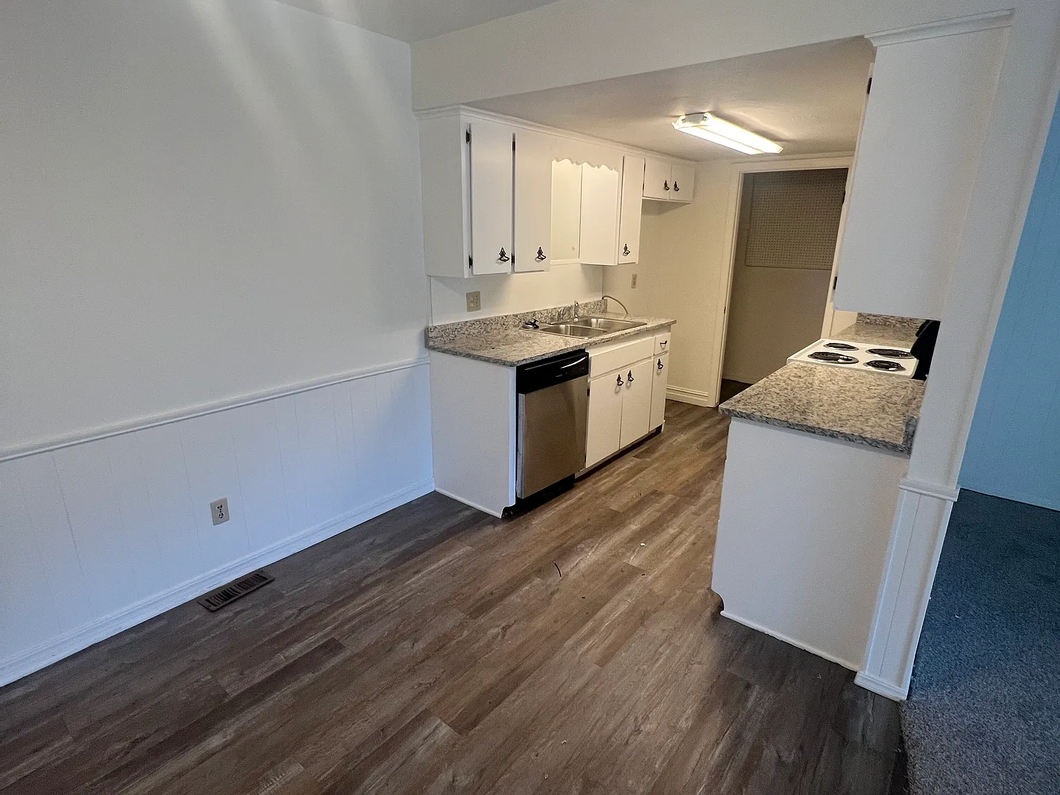 3 bed, 1400 sqft, $1,425 — Photo 4