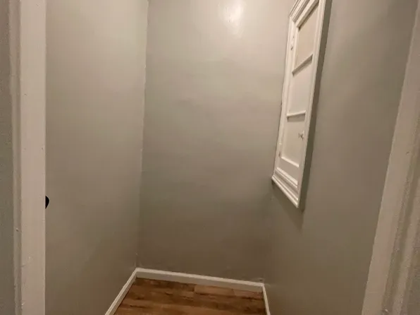 25 Bergen Avenue image 10 of 11