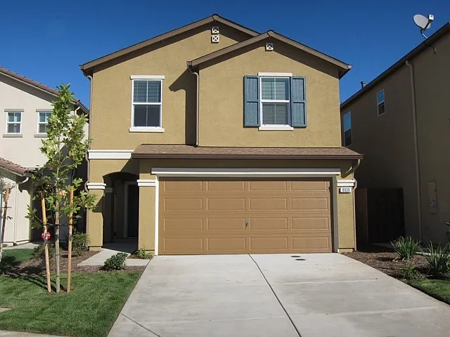 8939 Cobble Crest Dr photo 1
