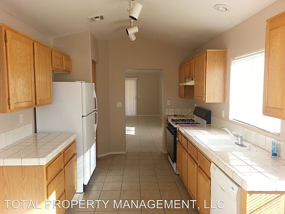 4th image of 1250 Taramar St