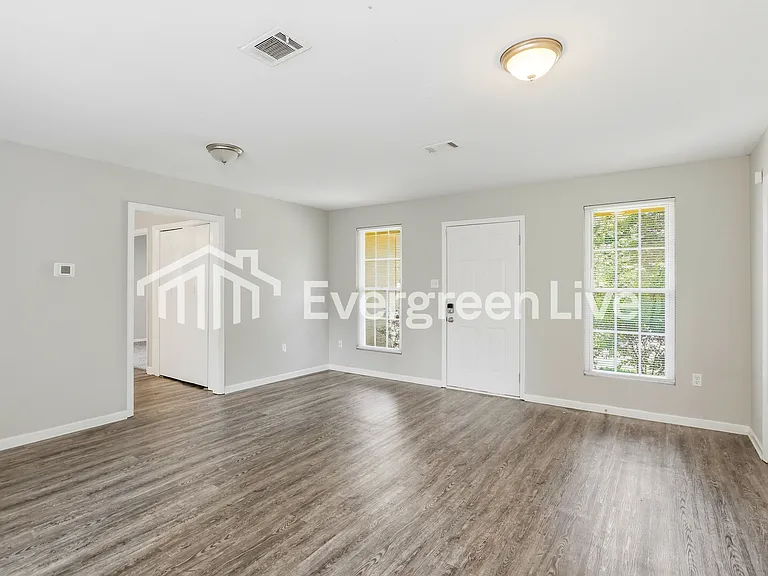2813 Ptarmigan Rd — Photo 4