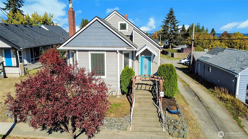 3rd image of 4915 N 43rd Street