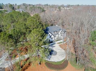 1860 Kathy Whitworth Dr, Braselton, GA