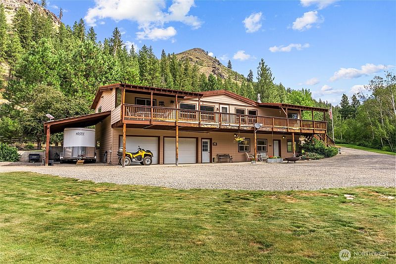 4th image of 1027 Twisp River Road