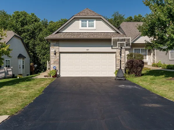 11877 River Hills Pkwy, Rockton, IL 61072