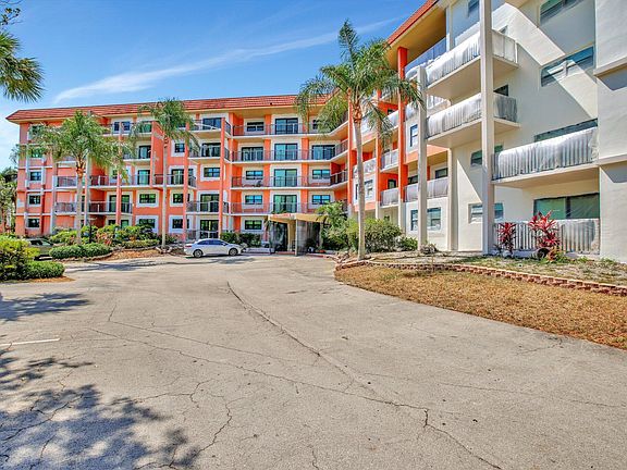 3rd image of 900 River Reach Drive #110