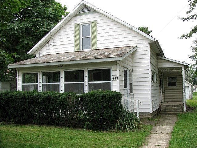 1st image of 214 Nichols St