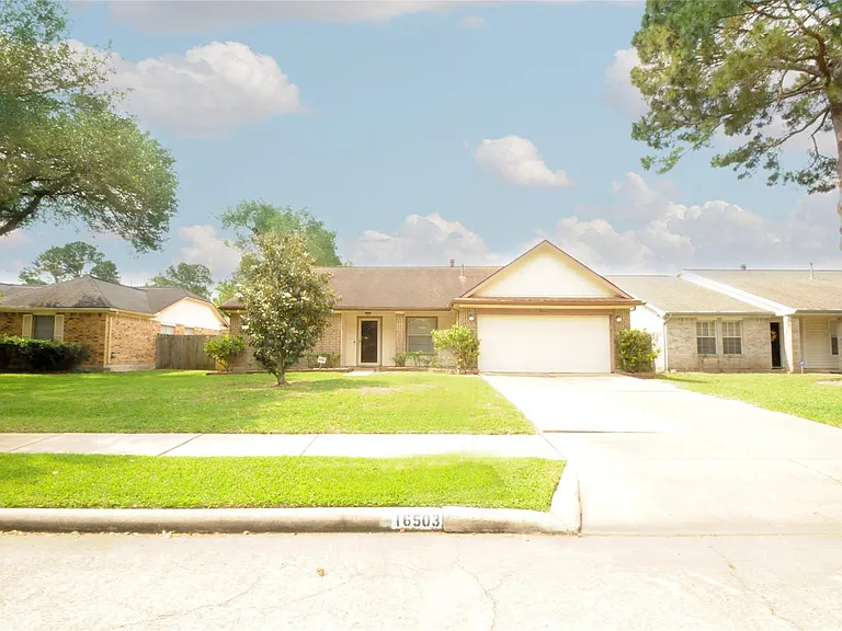 16503 Canario Dr — Photo 1
