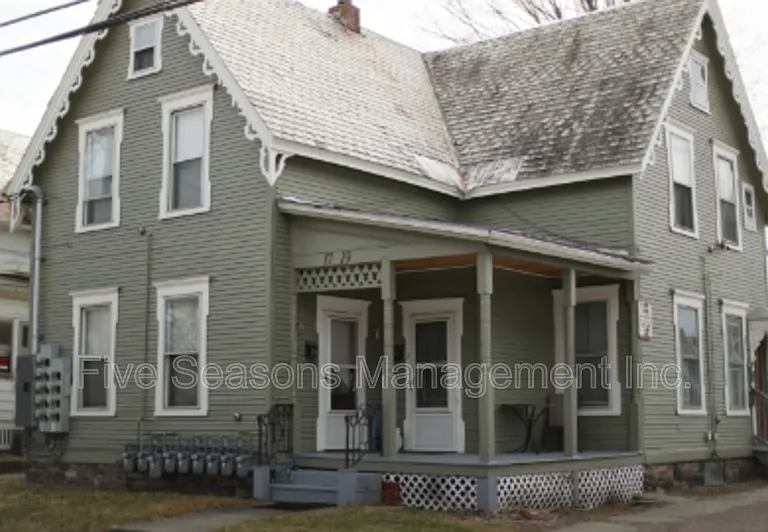 19 Grant St #7 — Photo 2