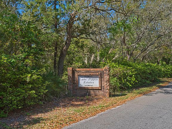 2nd image of 925 E Choctawhatchee Dr