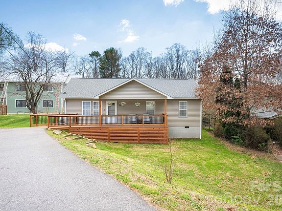 3rd image of 60 Huffman Rd