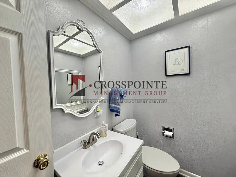 2741 Amy Ln — Photo 14