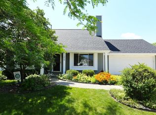 7375 S Tifton Dr, Franklin, WI 53132