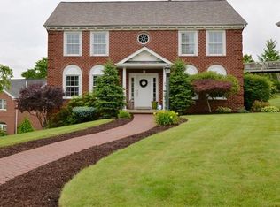 701 Augusta Dr, Bridgeville, PA