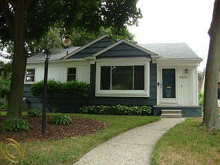 1st image of 8240 Oak Park Blvd