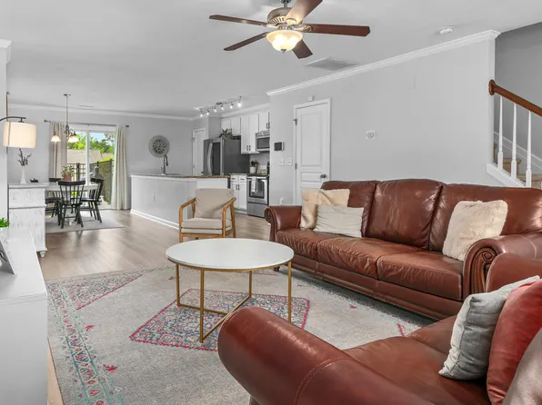 100 Stratford Lakes Dr Unit 361, Durham, NC 27713