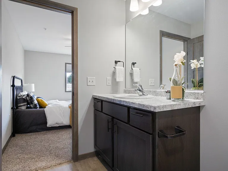 786 Peregrine Cir — Photo 99