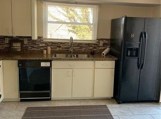 421 Gilmore Ave, Trafford, PA 15085