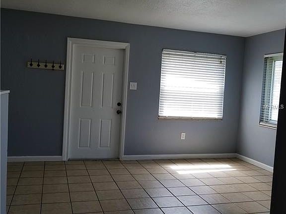 4th image of 4609 70th Ave N