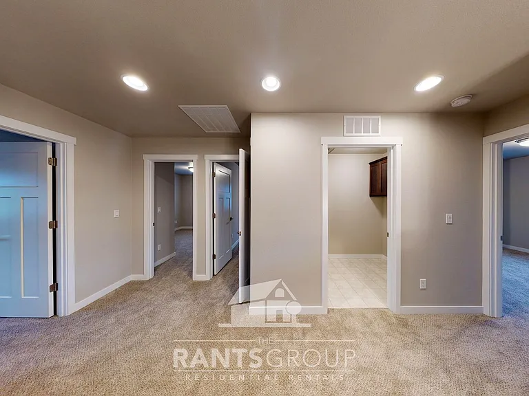 3401 64th Ln SW — Photo 9
