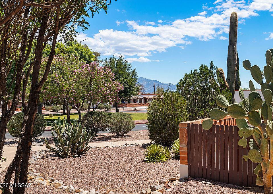 1st image of 434 S Paseo Lobo