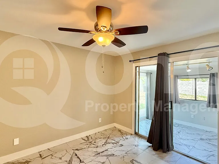 1510 E Taro Ln — Photo 11