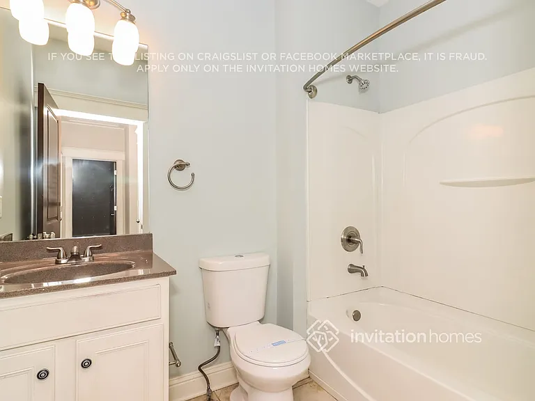 3132 Cunningham Ln — Photo 15