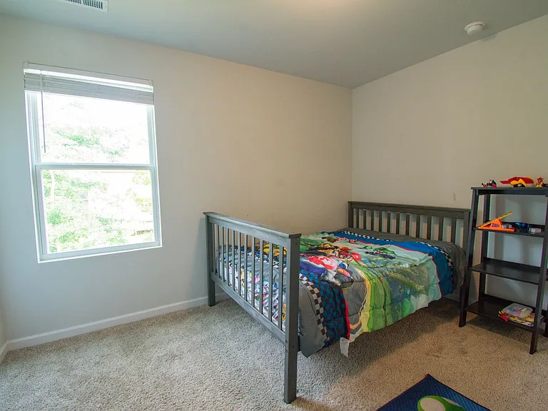 342 Ledgebrook Ln — Photo 17