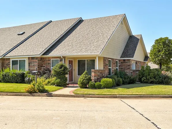 1301 E Timberview Dr, Midwest City, OK 73130