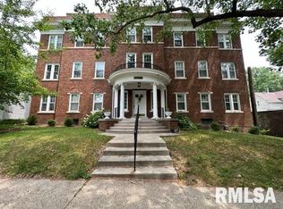 1217 W Fayette Ave APT C, Springfield, IL 62704