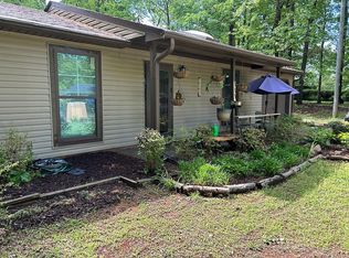 111 Bee Tree Ct, Piedmont, SC 29673