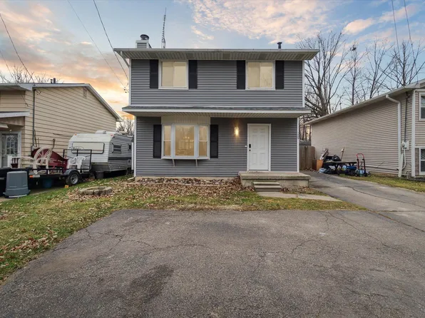 1400 E Schumacher St, Burton, MI 48529