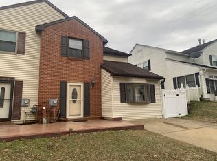 15047 Liberty Ln, Philadelphia, PA 19116