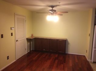 923 Waterford Dr, Edison, NJ 08817