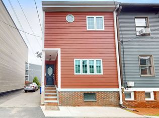 4 Kemble Pl #1, Boston, MA 02127