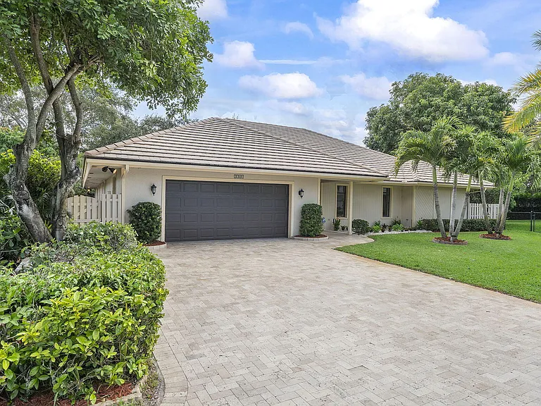 2244 Quail Rdg — Photo 3