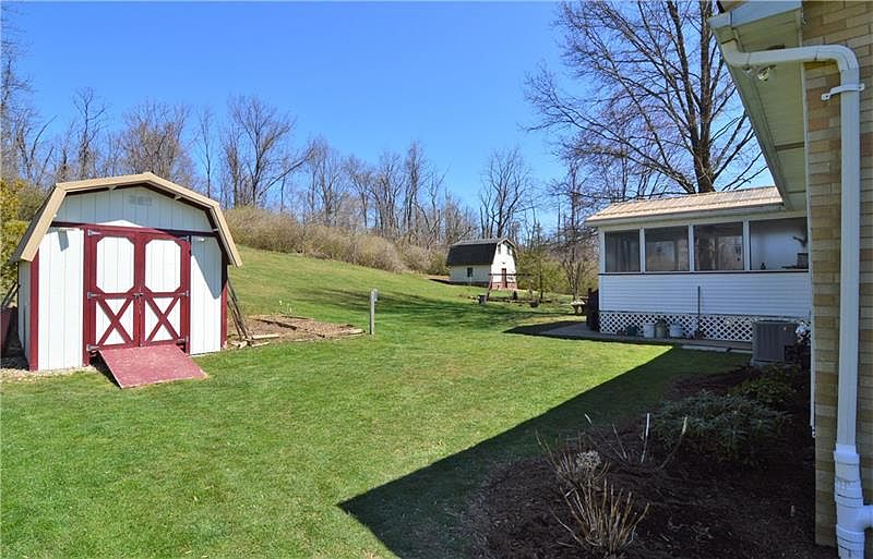 961 Rolling Meadows Dr, Greensburg, PA 15601 Zillow