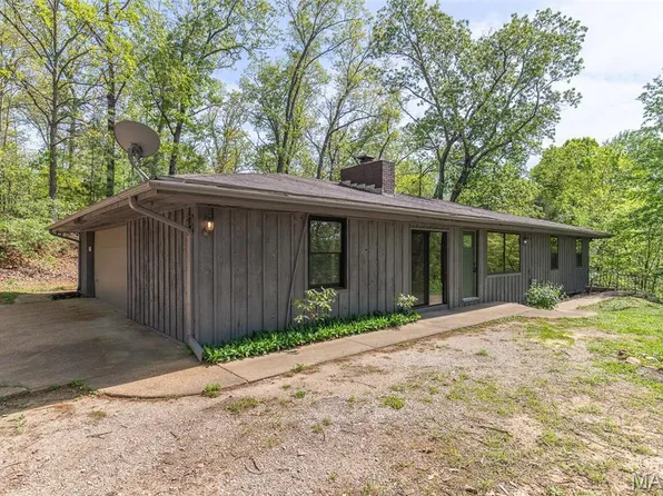 136 Rhinestone Ln, Poplar Bluff, MO 63901