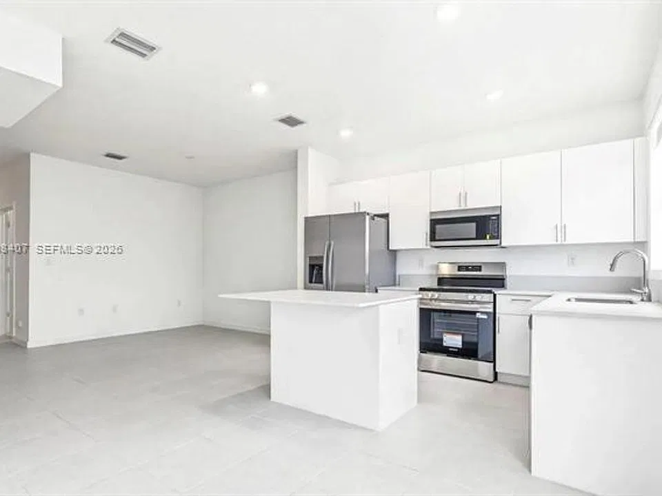 11011 SW 230th Ter #Townhouse 11011