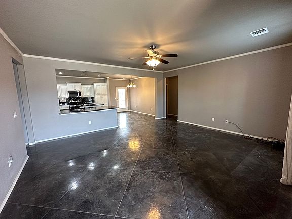 2nd image of 8001 Legacy Pkwy