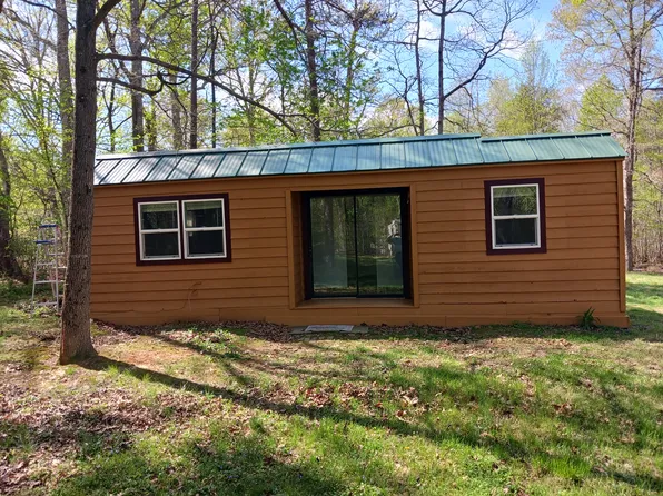 (undisclosed Address), Locust Grove, VA 22508