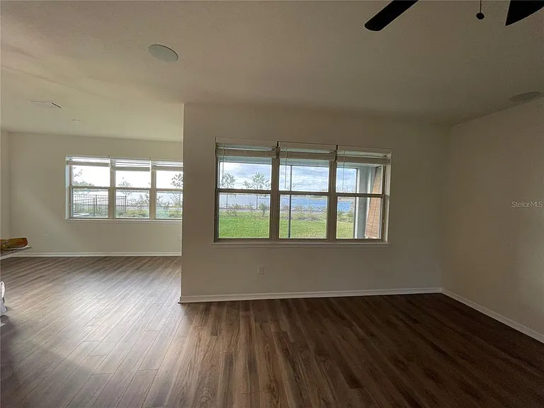 3323 Monroe Meadows Dr — Photo 15