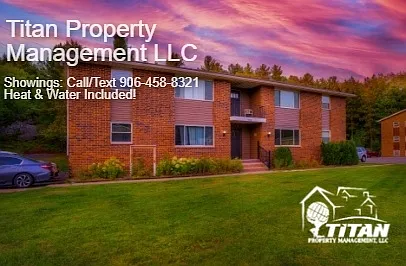 1039 Maas St Photo 1