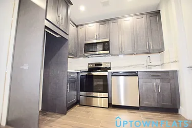 Rented by Uptown Flats LLC