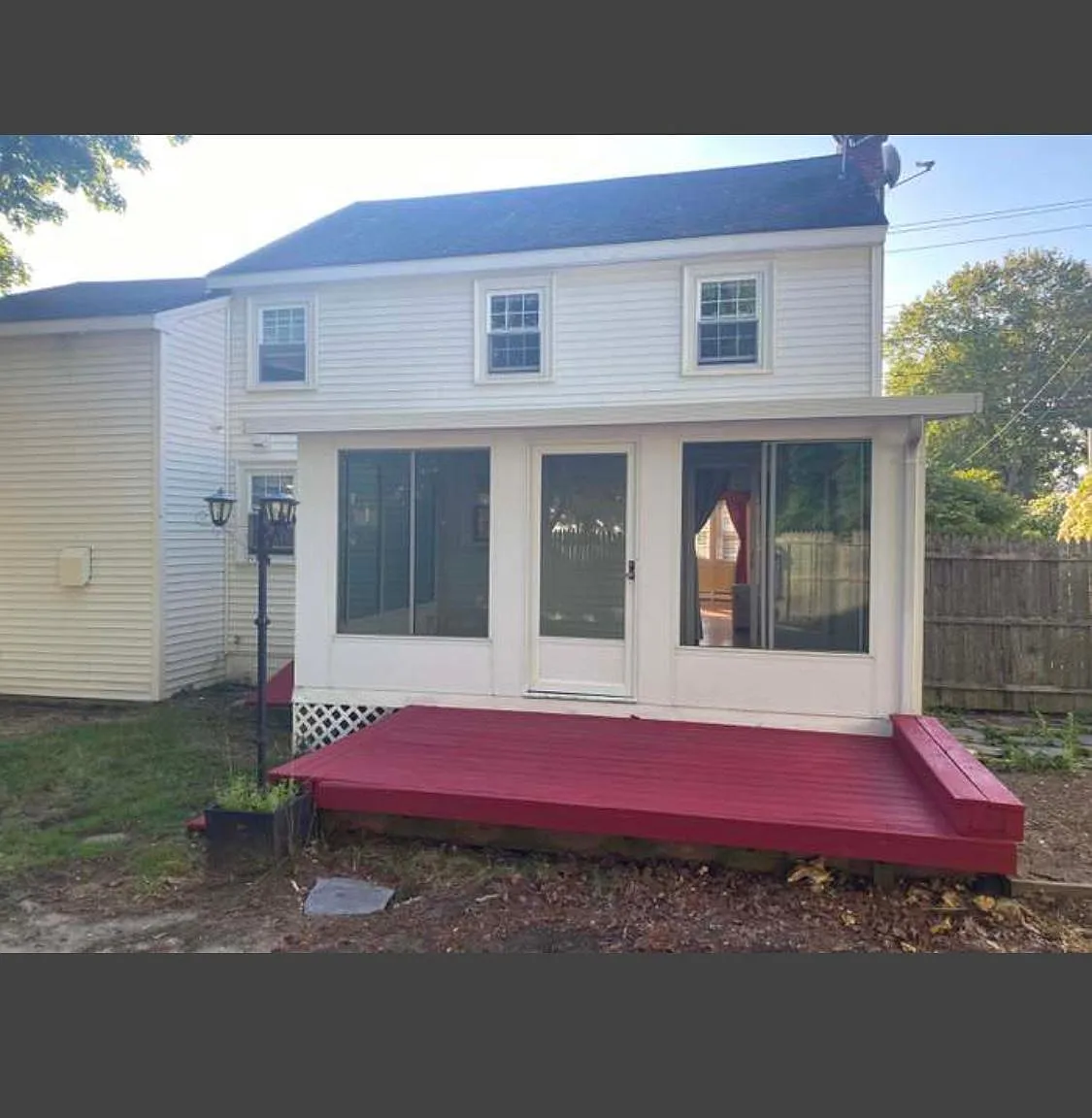 324 Elm St — Photo 3