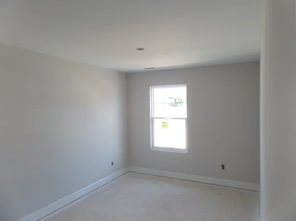 6910 Eddy Point Ln, Raleigh, NC 27616