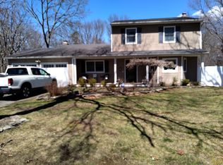 339 Jamaica Ave, Medford, NY 11763