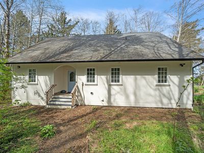 9860 Whiskey Creek Rd, Tillamook, OR, 97141