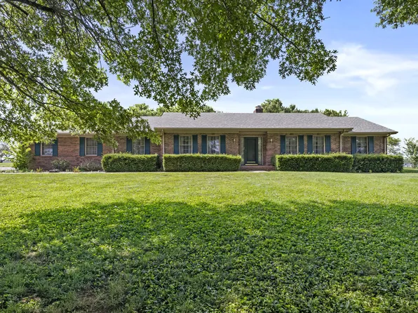 4185 Van Thompson Rd, Mount Sterling, KY 40353